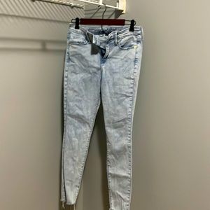 Blue Jeans - Universal Thread - Size 6/28R